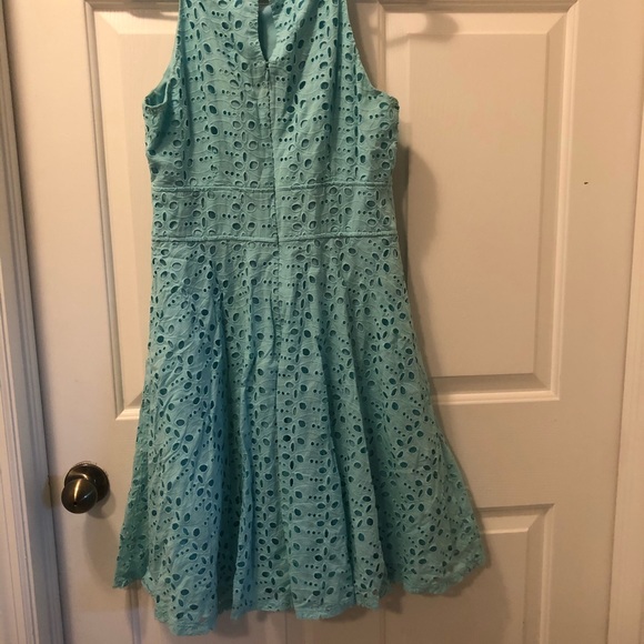 Dress - Picture 2 of 2